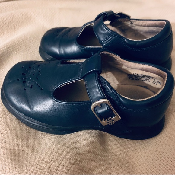 thom mcan mary jane shoes
